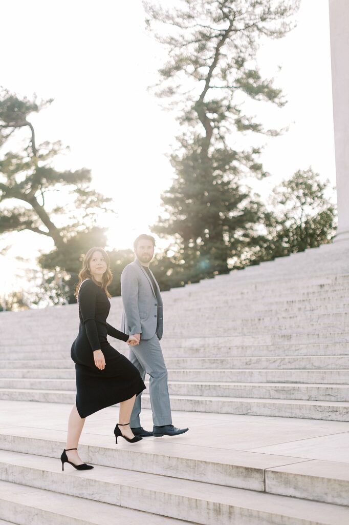 Engagement photos at Jefferson Memorial.