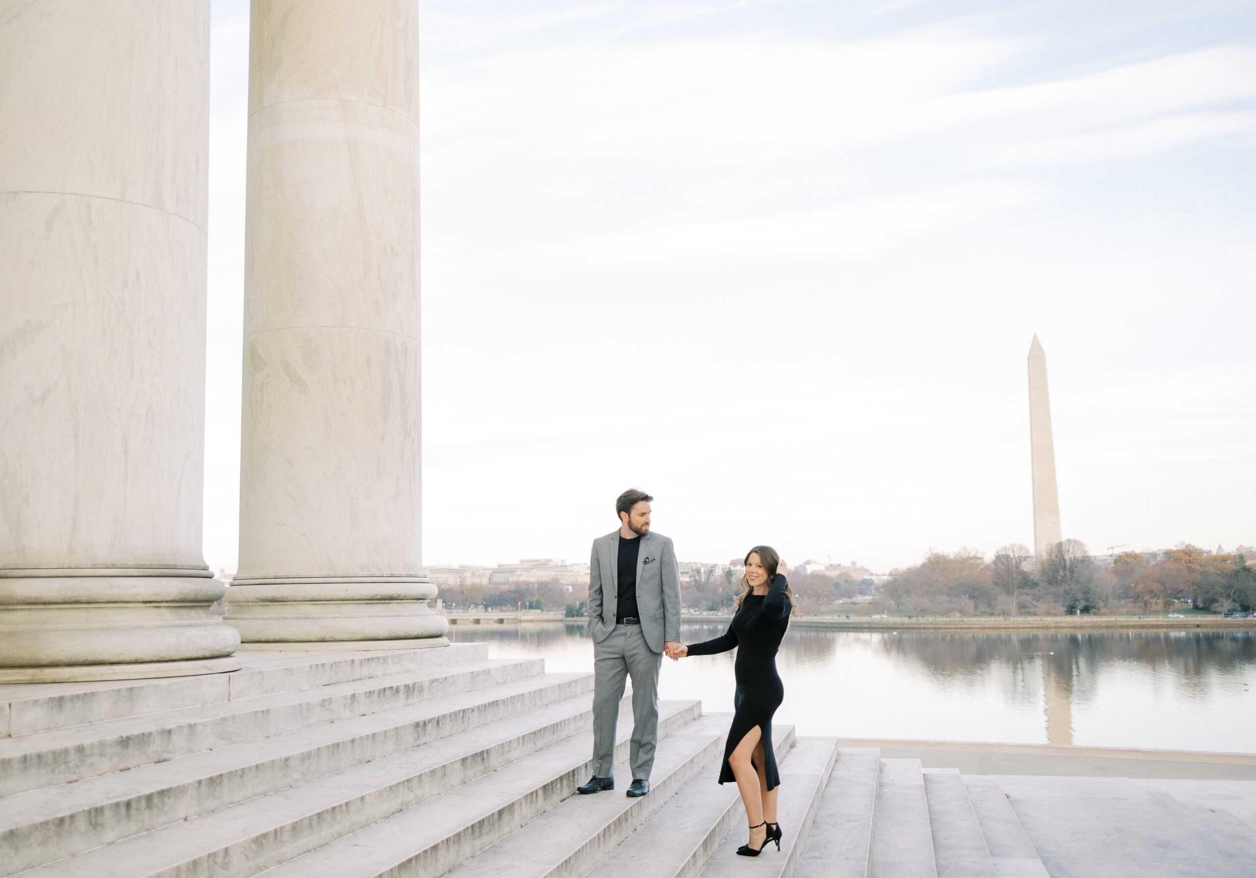 Engagement photos at Jefferson Memorial
